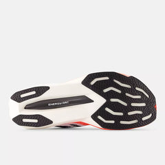 Women's New Balance FuelCell SuperComp Pacerv2 (Clearance)